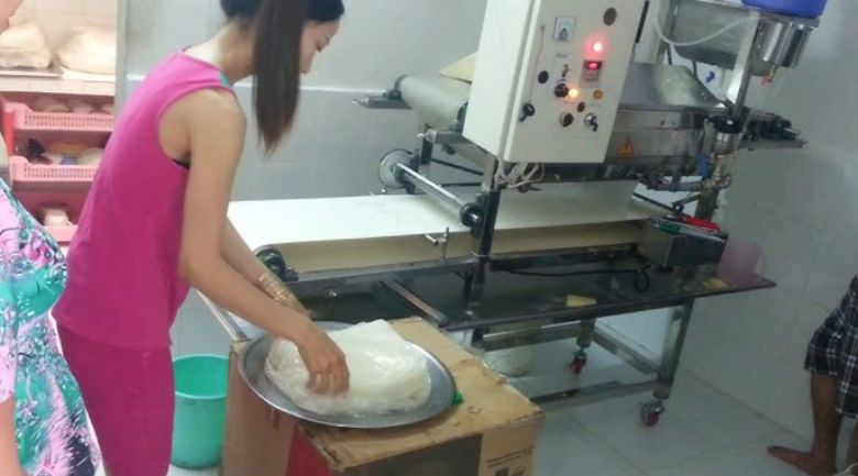 5 Lý do nên đầu tư máy tráng bánh cuốn công nghiệp Đầu tư máy tráng bánh cuốn công nghiệp